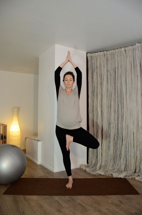 Instant yoga cours de yoga prenatal femme enceinte