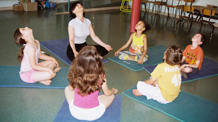 instant yoga cours collectif yoga enfants jeunes
