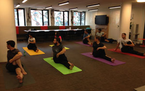 instant yoga cours de yoga pour entreprise travail social